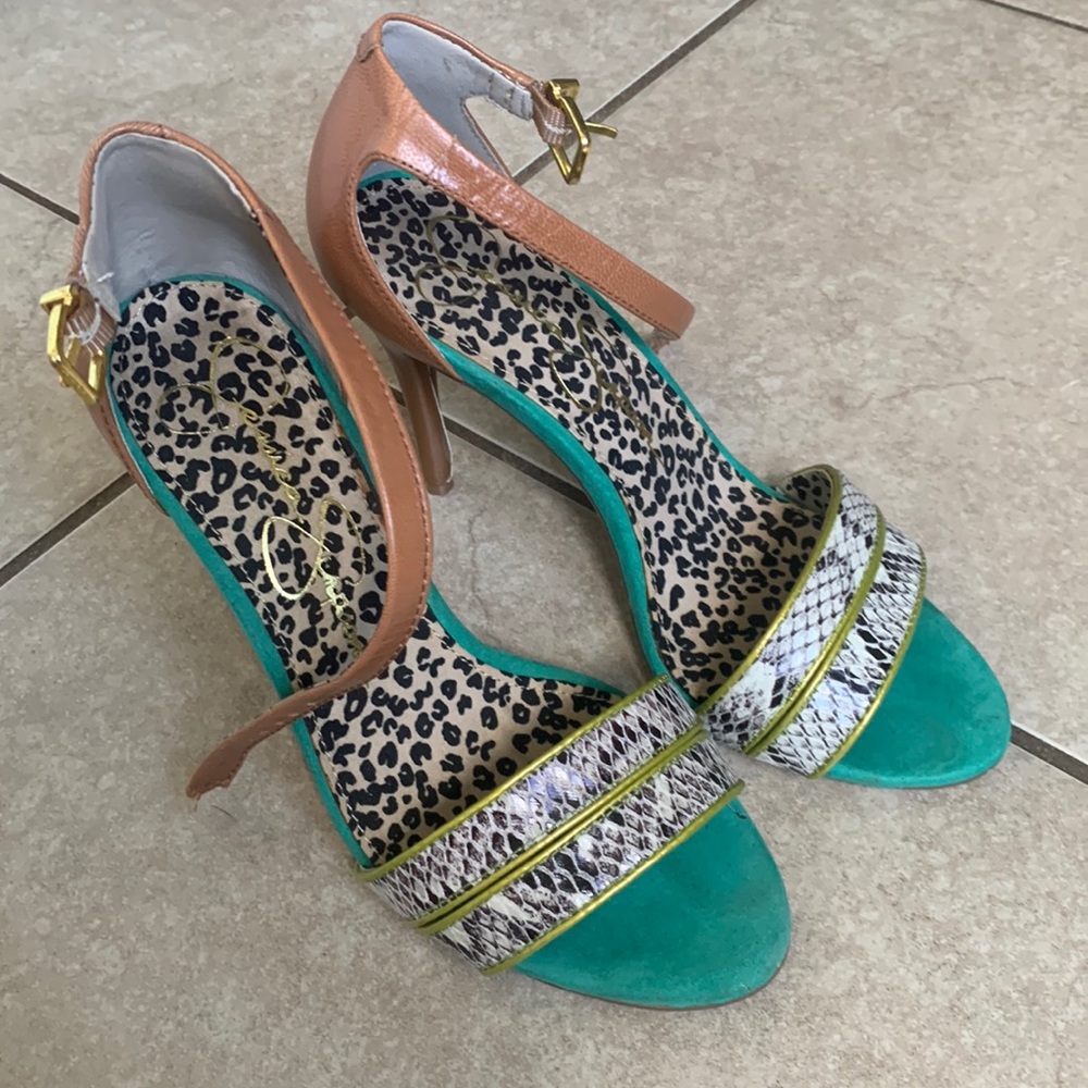 Jessica Simpson heels